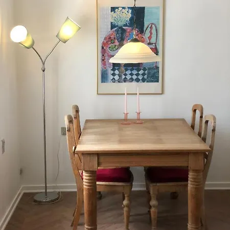 Konukevi Tinghusets Overnatning Neksø