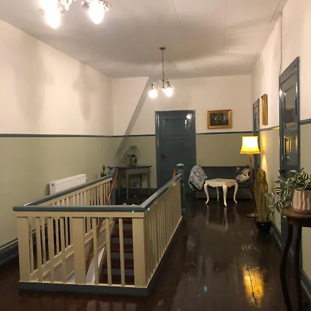 Cafebrumman Pensión *