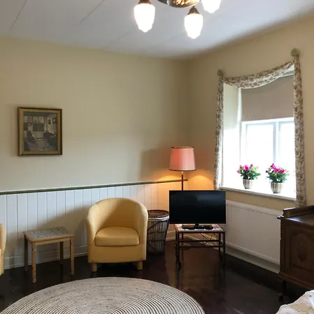 Guest house Cafebrumman *