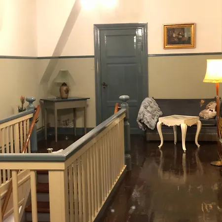 Cafebrumman Guest house Nexo